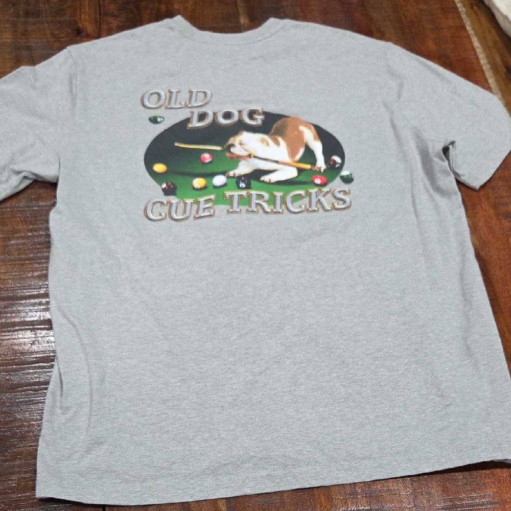 Tommy Bahama Gray Dog Pool Graphic T-Shirt Size Medium